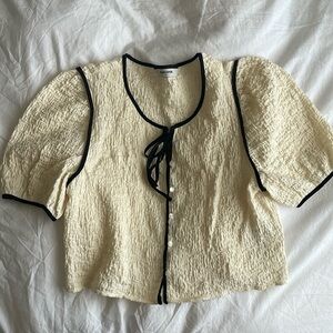 8 seconds Puff Sleeve Blouse